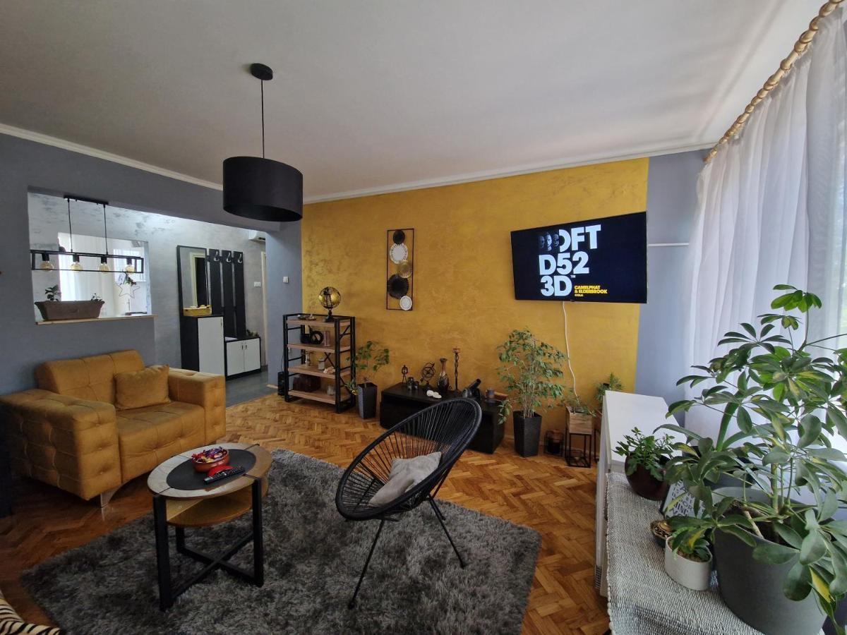 Aparmani Djuric Apartment ซูโบติกา ภายนอก รูปภาพ